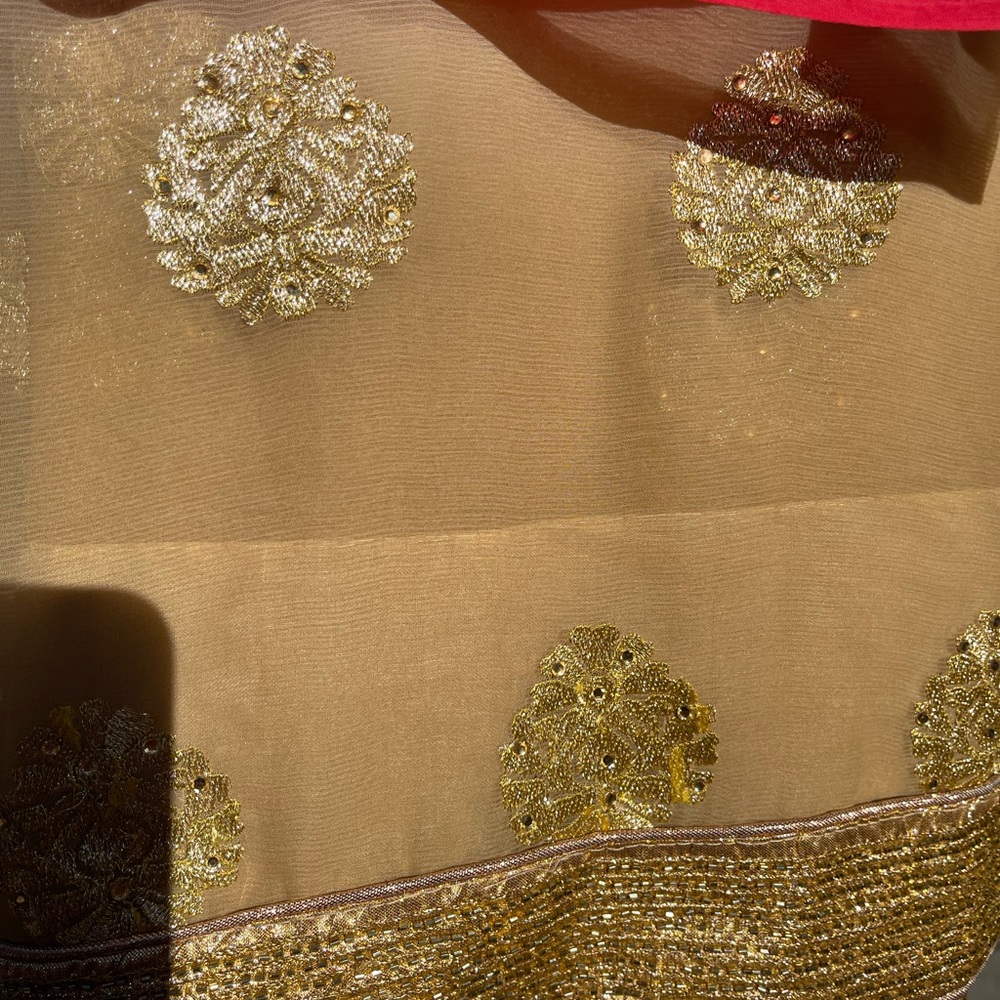 Saree - image 3